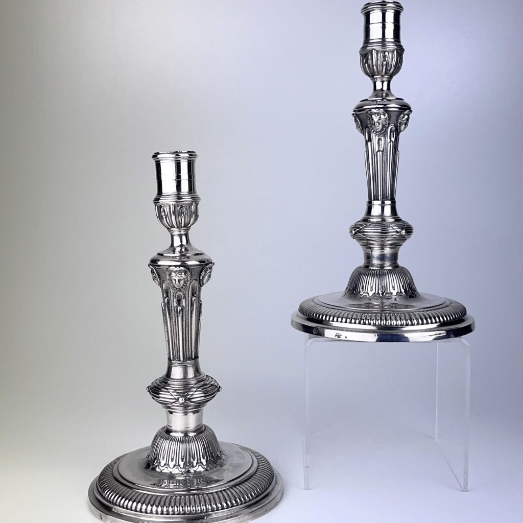 Flambeaux PARIS 1722 par FILASSIER..